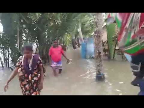 People Flee to Shelter During Cyclone Amphan - Compassion International