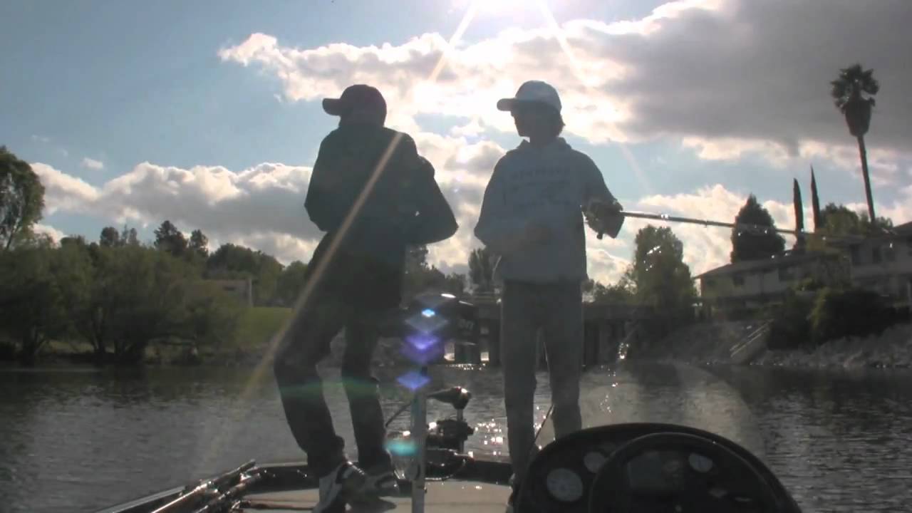 Largemouth Bass on the 6" 