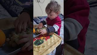 Böyle Üzümleri Bu Mevsimde Taze Taze Hiç Kaçırmam Kimse Tutamaz Beni.