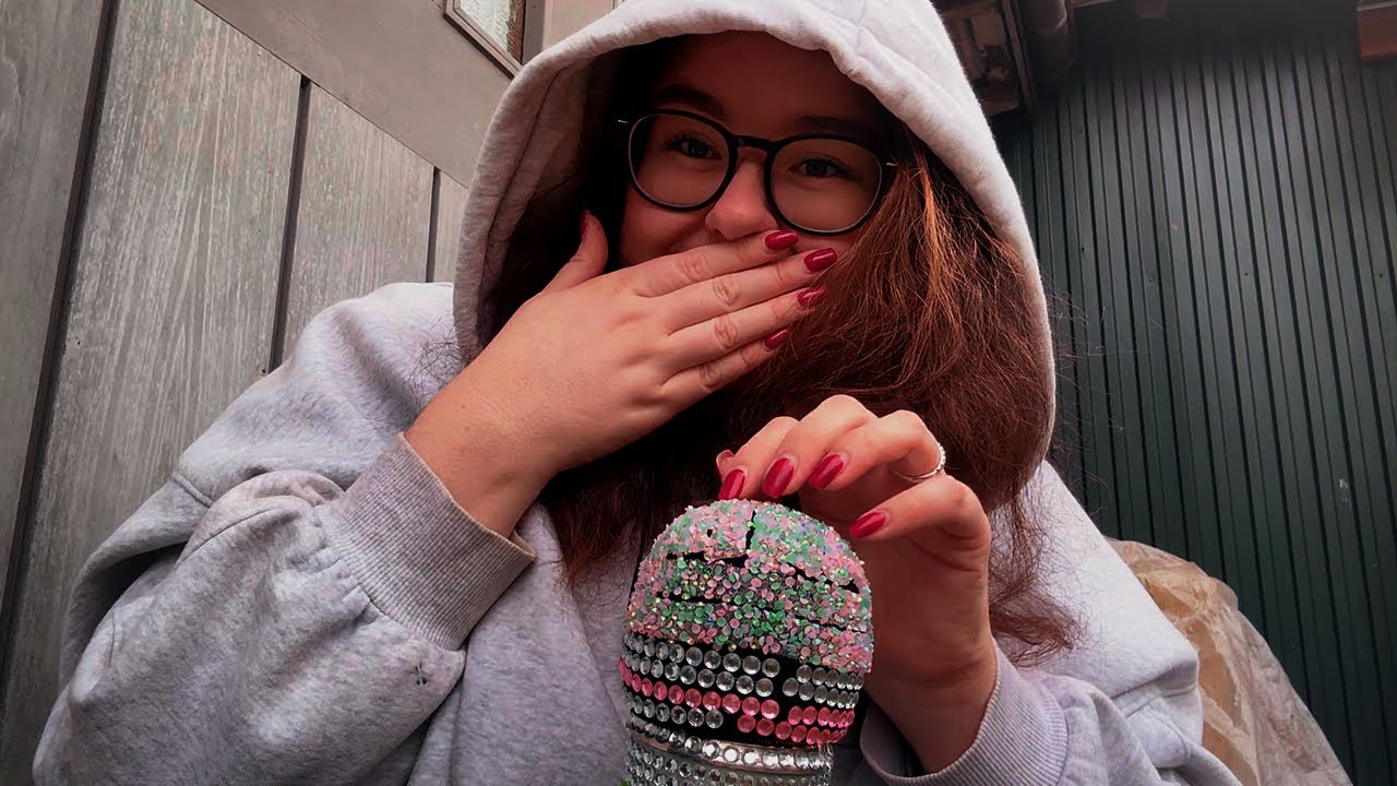 ASMR UTOMHUS - Kommer nån se mig?