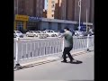 #搞笑视频 #盘点猝不及防的爆笑瞬间 #笑死人不偿命 #看一次笑一次系列 #盘点那些人类的迷惑行为 #原谅我不厚道的笑了 #沙雕名场面 #意想不到的结局