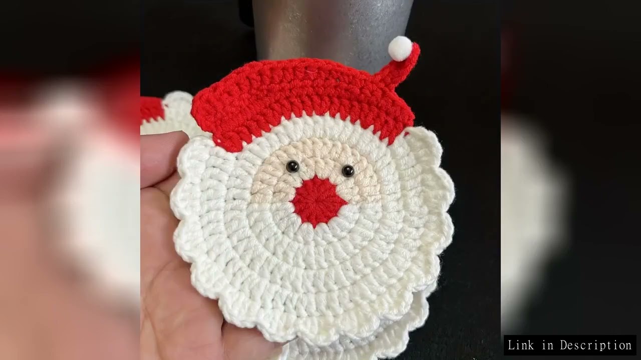 Handmade Crochet Santa Claus Coaster - Festive Red & White Christmas Decor, Drink Coaster for Holida