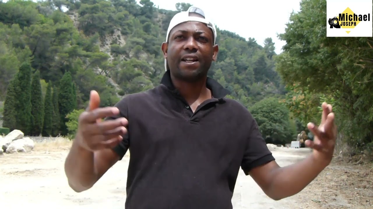 L'ARIANE LA TRINITY MOUNTAIN AND STREET VIEW