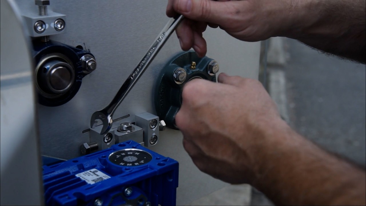 Mobius MBX Bucker | Instructions: Chipper Alignment