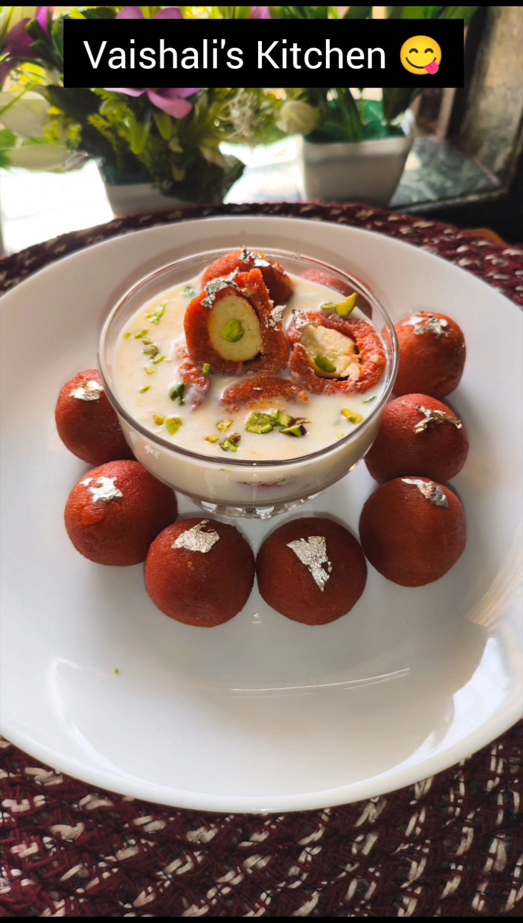 😋आम्ही खादाडी🥧 - ShareChat