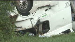 Semi truck accident shuts down portion of I-376 in Mercer County