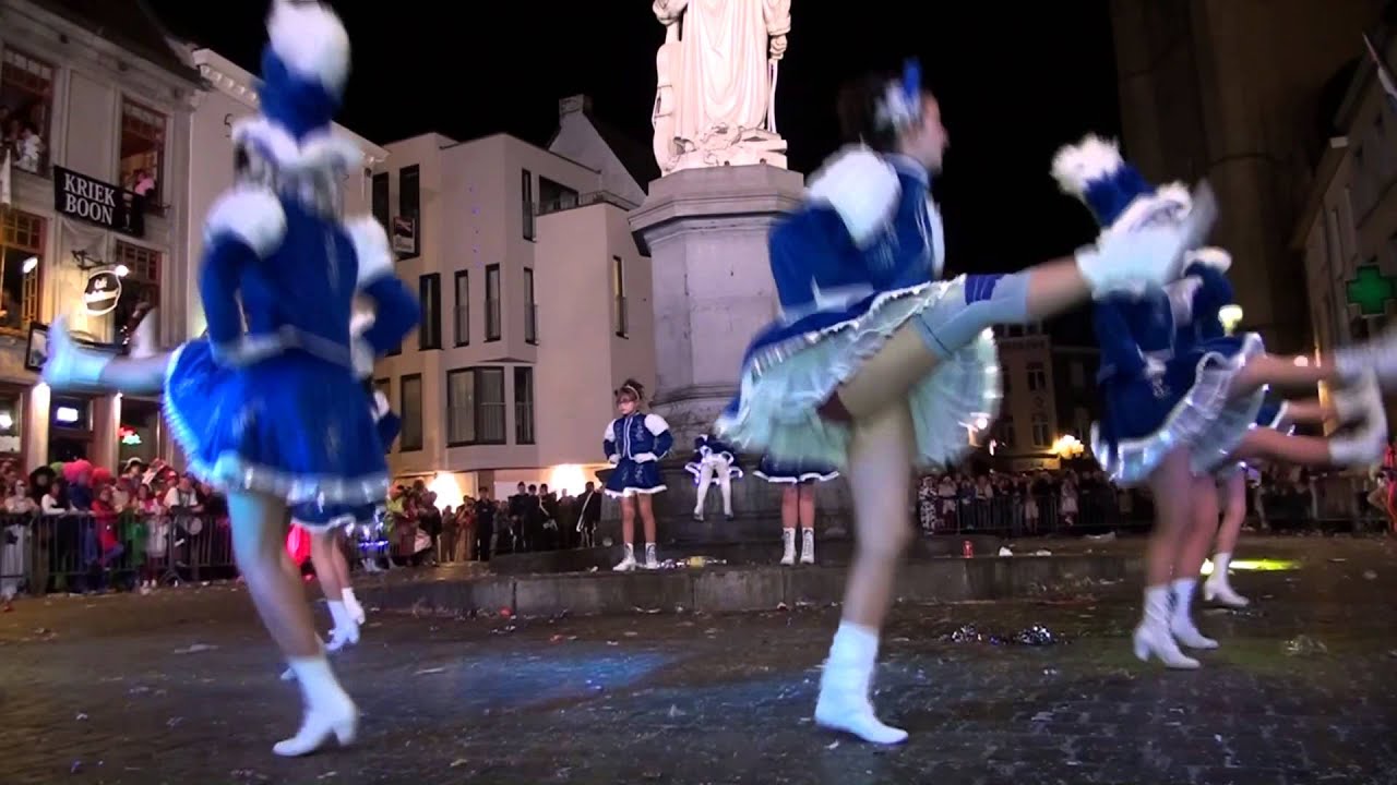 Carnaval Halle 2014 De Dansmariekes en de prinses