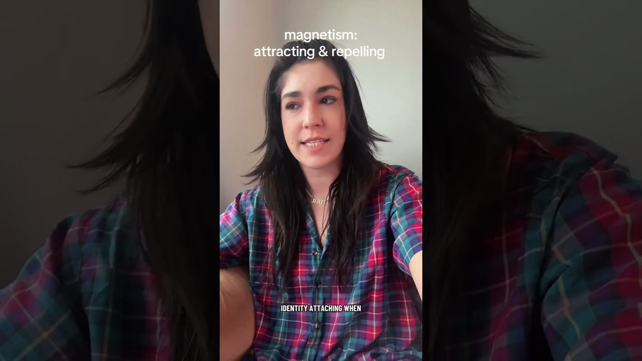 The mechanism behind ur magnetism 