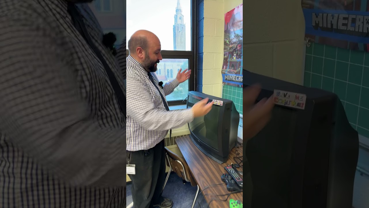 What’s up with these old TVs? 