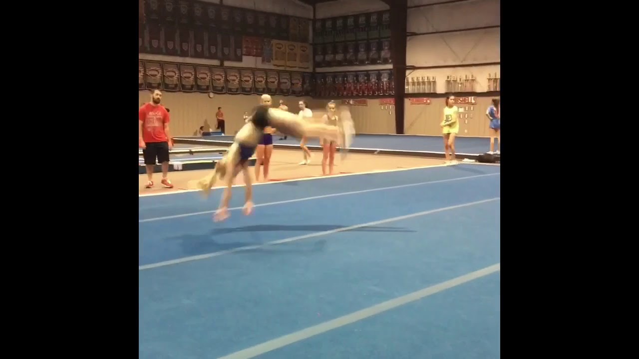 NFINITY LEGENDS 2018 KAROLYNE DAY