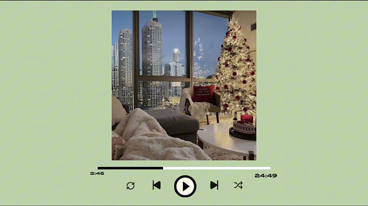 All your favorite Christmas music — it’s Christmas time baby☃️❄️🎄