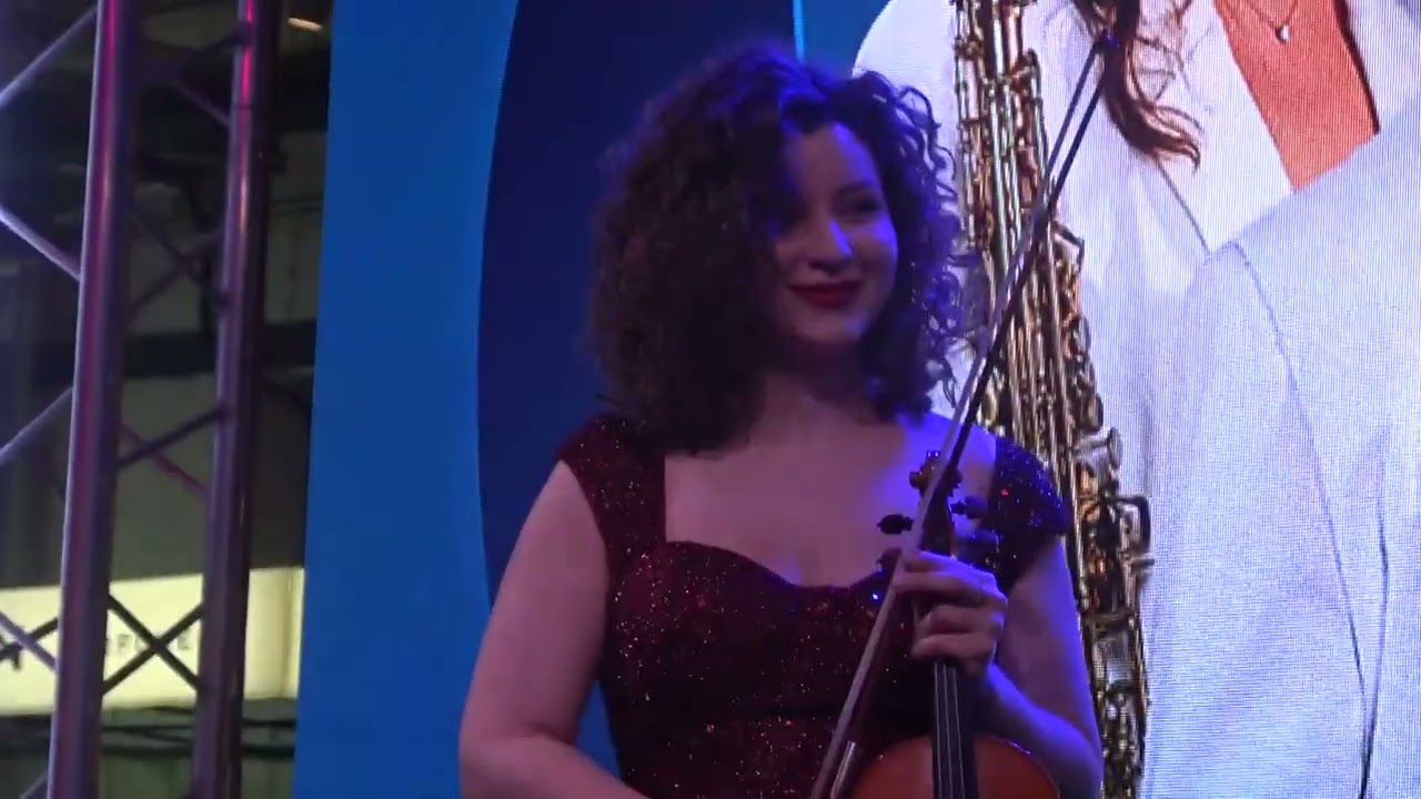 Кавер группа Showtime Project(Фудмолл Депо Москва,04.12.2025)