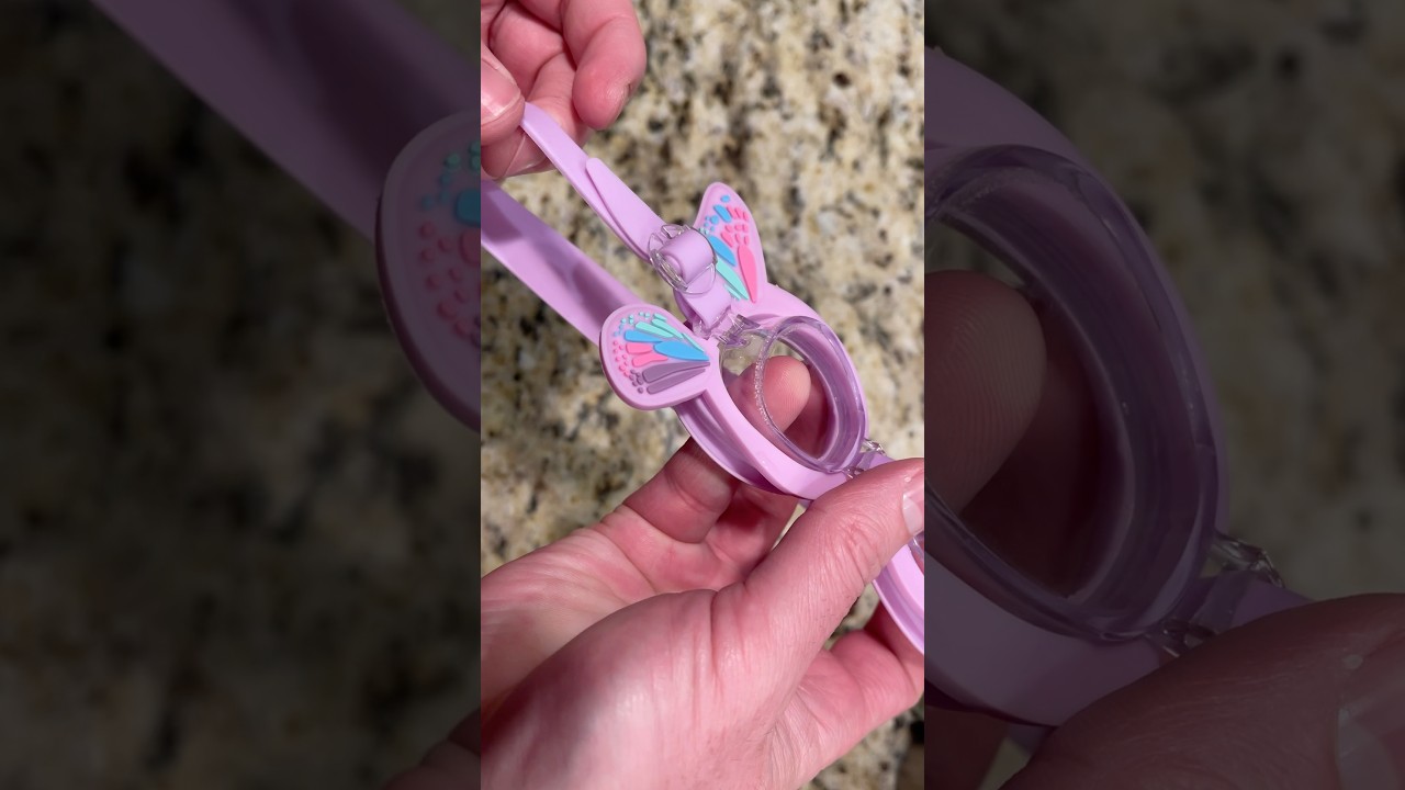 Fix swimming goggle strap