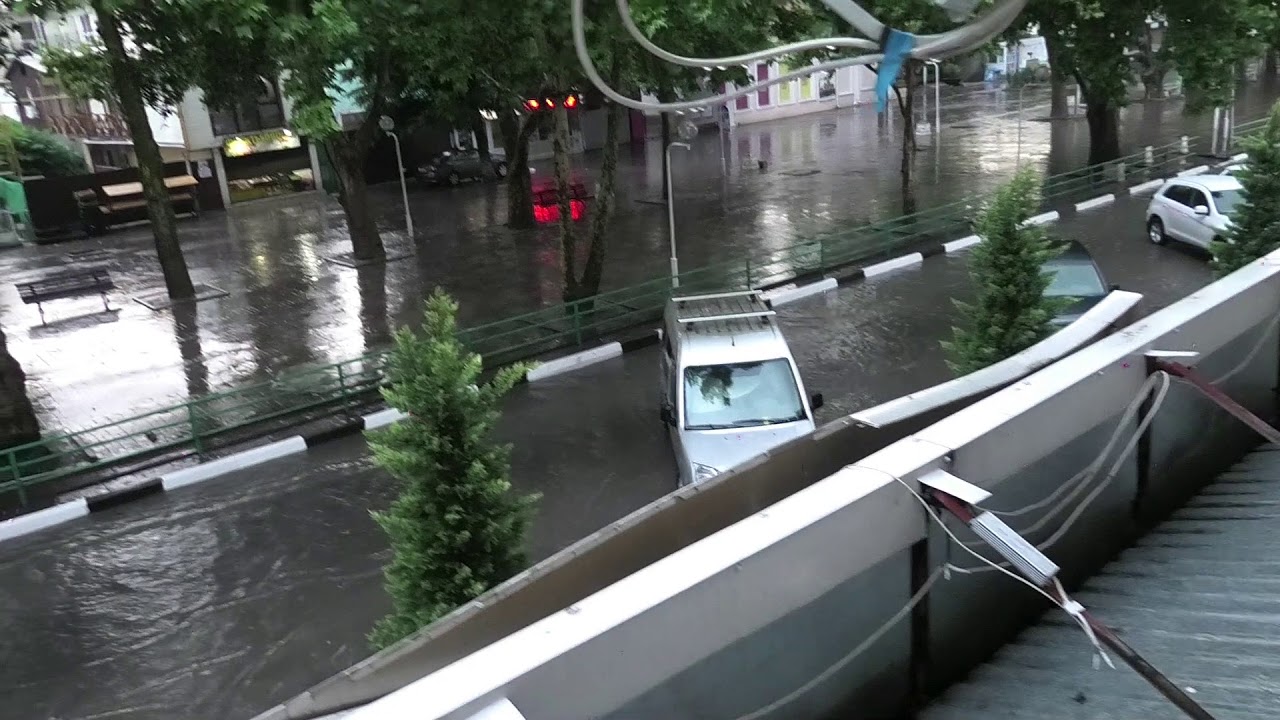 21 июля 2020 утренний дождик освежил воздух в городе Геленджик. - YouTube