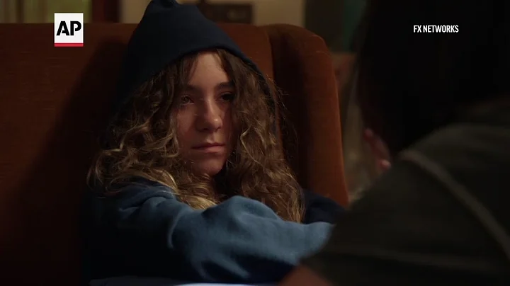 Stars of 'Better Things' praised raw acting