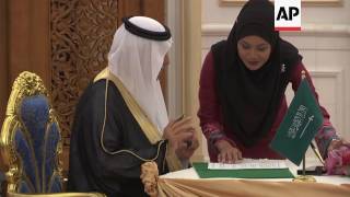 Malaysia premier holds talks with SArabia king