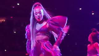 Ariana Grande - Break up with your girlfriend, I'm bored (Live in Indianapolis June 29th, 2019)