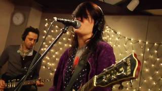 The Kills - Black Balloon (Live on KEXP) chords