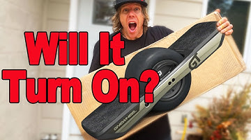 UNBOXING ONEWHEEL GT LIVE! Will it turn on?
