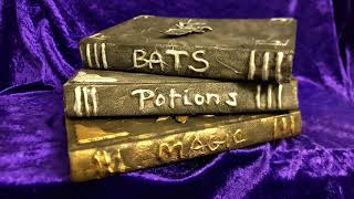 DIY Spell / Potion Books | Home Décor / Hallowe'en Décor