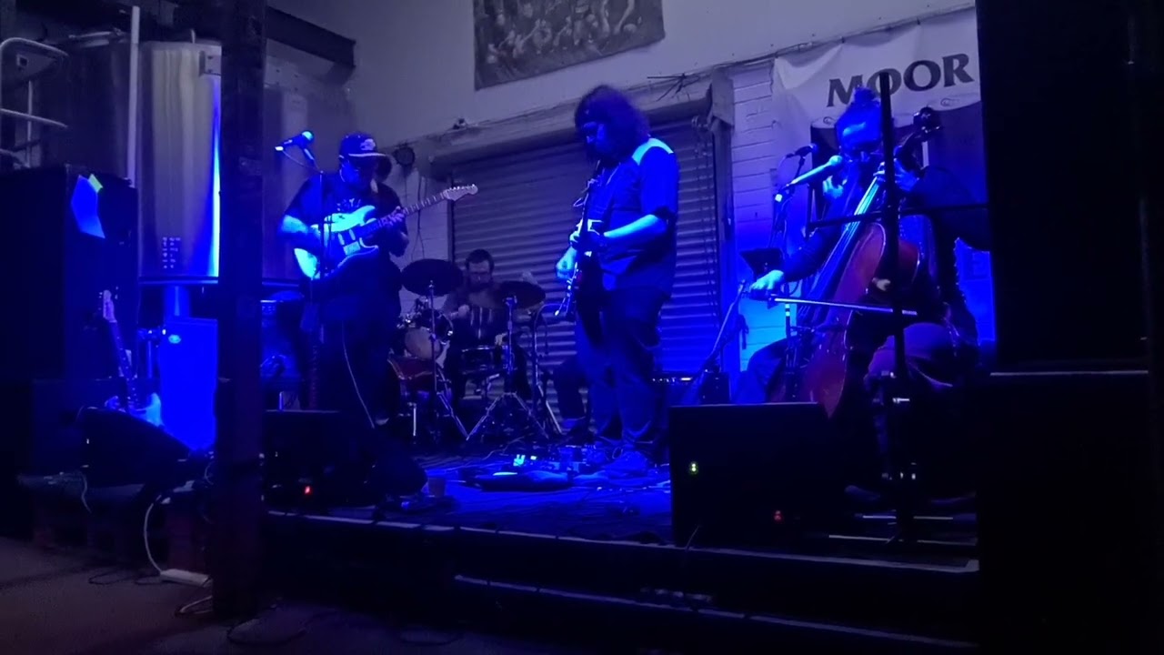 Goblin Shark - Pilot Whale Research. Live at Moor Beer, Bristol 