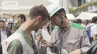 外国人観光客が避難訓練　東京スカイツリーで(16/09/04)