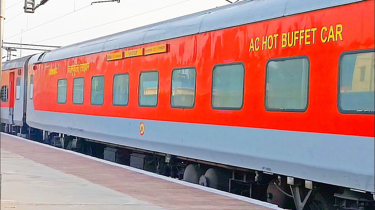 Dakshin Express 12722 Hazrat Nizamuddin Hyderabad Deccan Nampally dakshin-express-12722-hazrat-nizamuddin-hyderabad-deccan-nampally