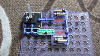 Snap Circuits Light | Project 6: Play the Color Organ (SEIZURE WARNING)