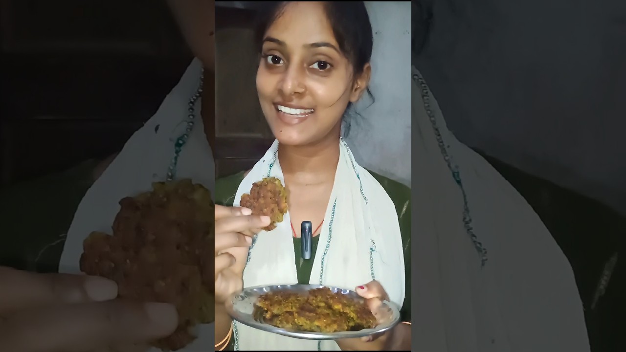 Garma Garam Moong Phool Pakode | Baarish Ke Mausam Ki Perfect Recipe!