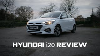 2019 Hyundai i20 Review: Best Car for Young Drivers??