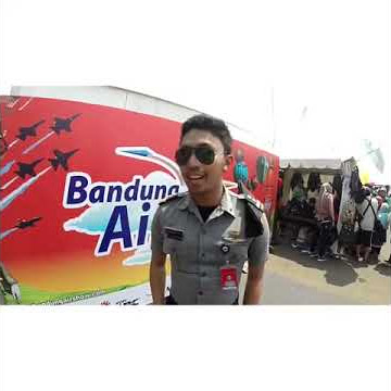 orang bugil dari Indonesia