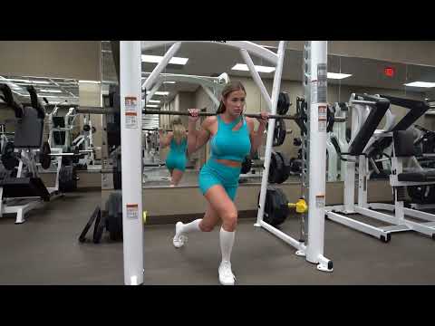 Alternating Curtsy Lunges and Reverse Lunges on Smith Machine