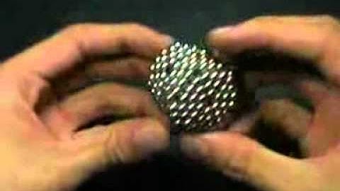 TetraMag - learn how to turn two "flowers" into a cylinder