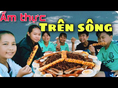 Ẩm Thực Trên Sông Tiền - Làm Mì Tương Đen Thập Cẩm Và Câu Cá Cùng Với Team.