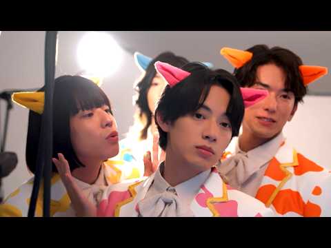 【ドキドキ】モナキ、メンバーの耳に「フーッ」！？仲良し全開の撮影裏