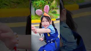 Rabbit Sacrificed Himself To Protect Its Children Rabbit