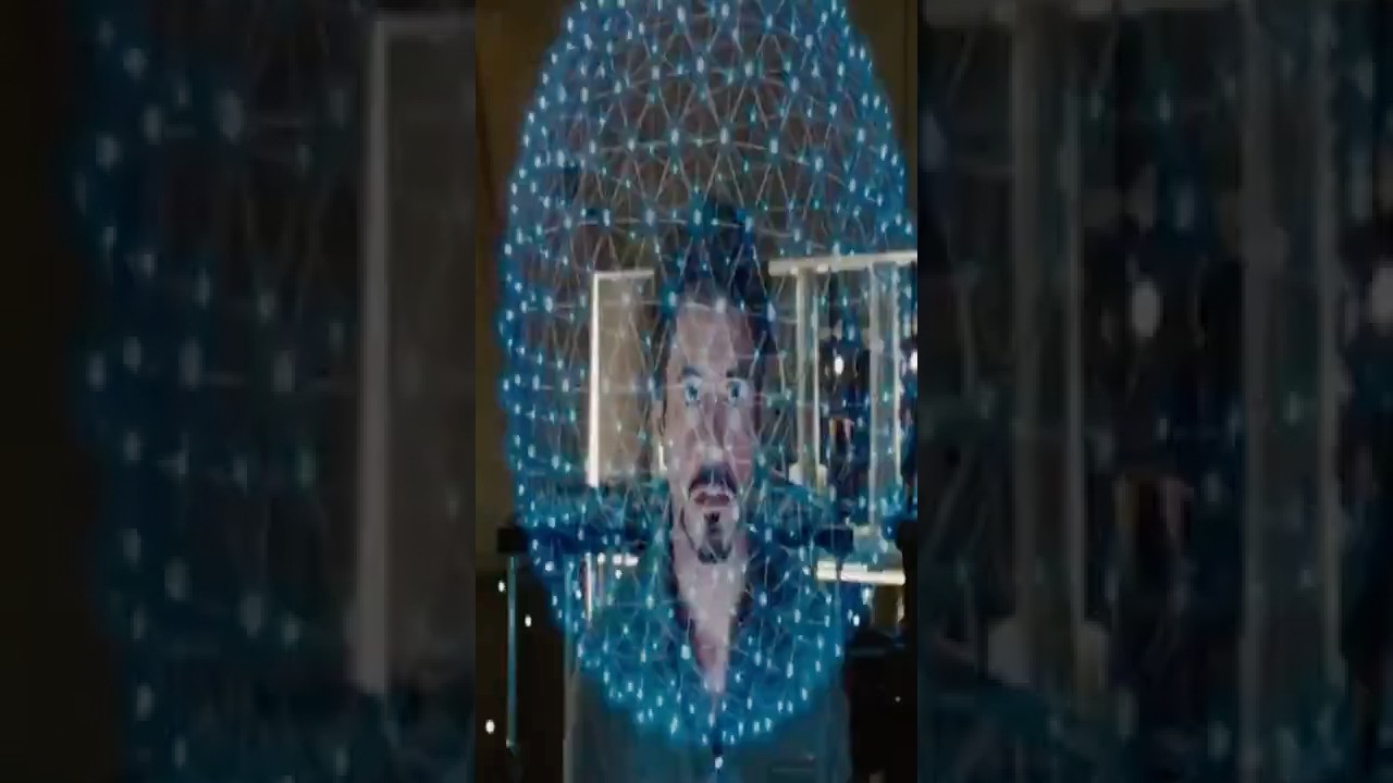 Что тут делает этот чувак? 😂