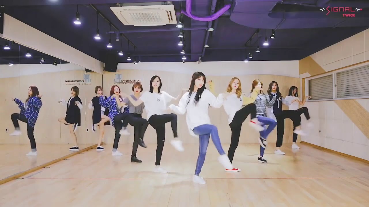 TWICE (트와이스) SIGNAL - DANCE PRACTICE JAPANESE VER. - YouTube Music