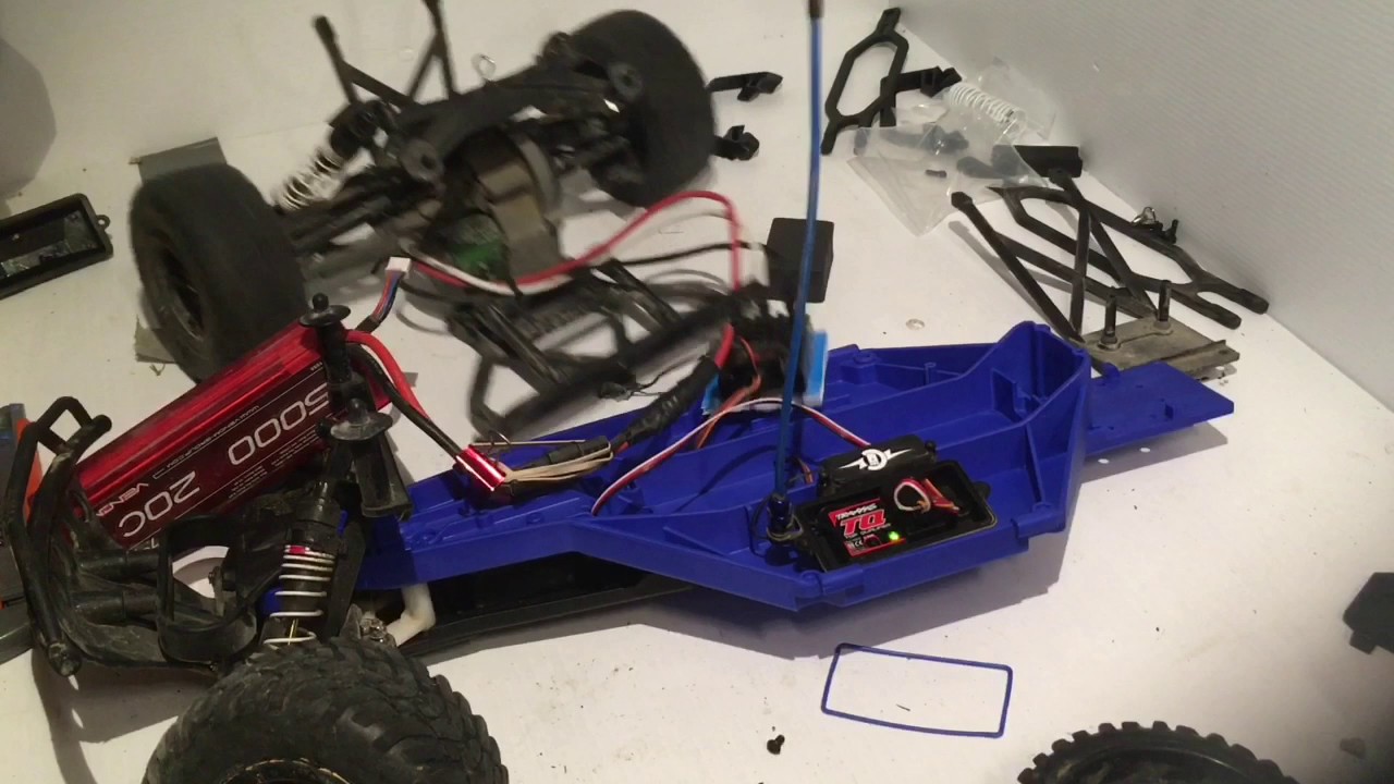 How to install the Traxxas LCG kit on a Slash 2wd (blue) HD - YouTube