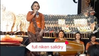 Niken salidry wayang kulit lucu banget #nikensalindri #wayangkulit