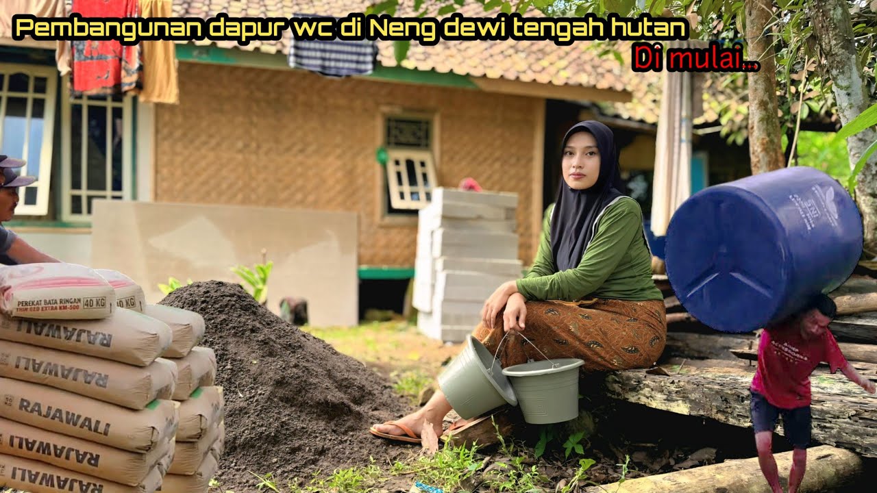 BISMILLAH!! PEMBANGUNAN DAPUR WC JANDA BULE TINGGAL DI HUTAN