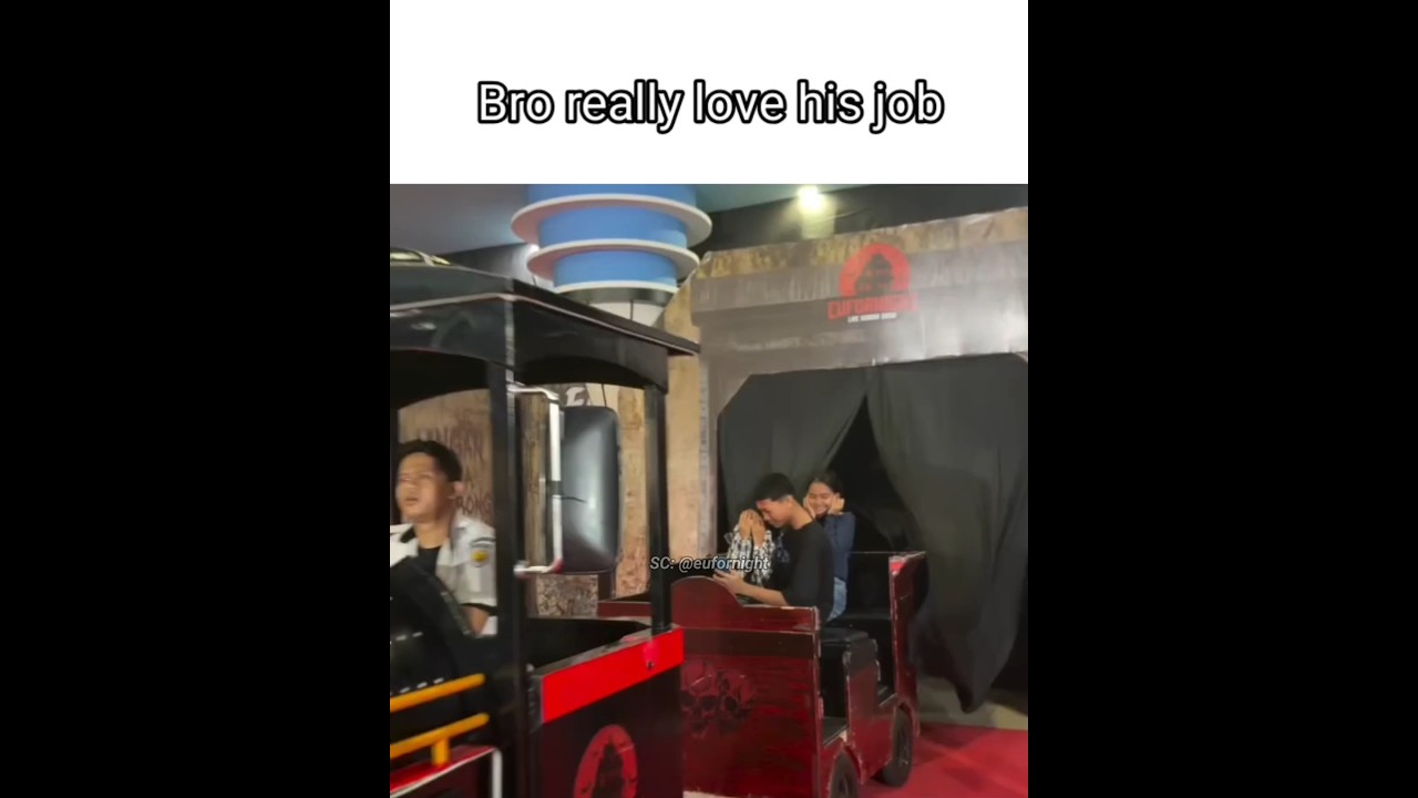 bro really enjoyed it 🗿 #meme #funny #shorts #blikomang #memes #shortsvideo #foryou #hauntedhouse