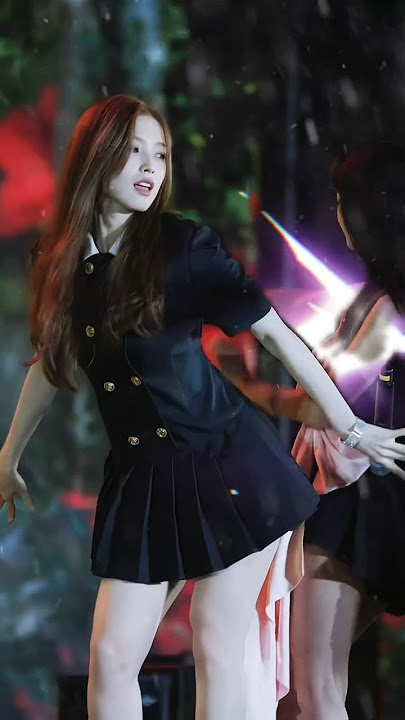 Arin,wow with black color 😍😘#arin #ohmygirl #kpop #fancam #youtubeshorts #shorts #shortvideo #short