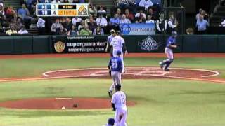 2009/08/03 Greinke fans nine