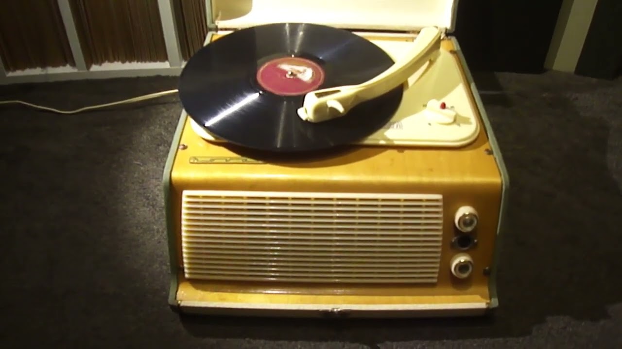 Swingin' Them Jingle Bells - Fats Waller