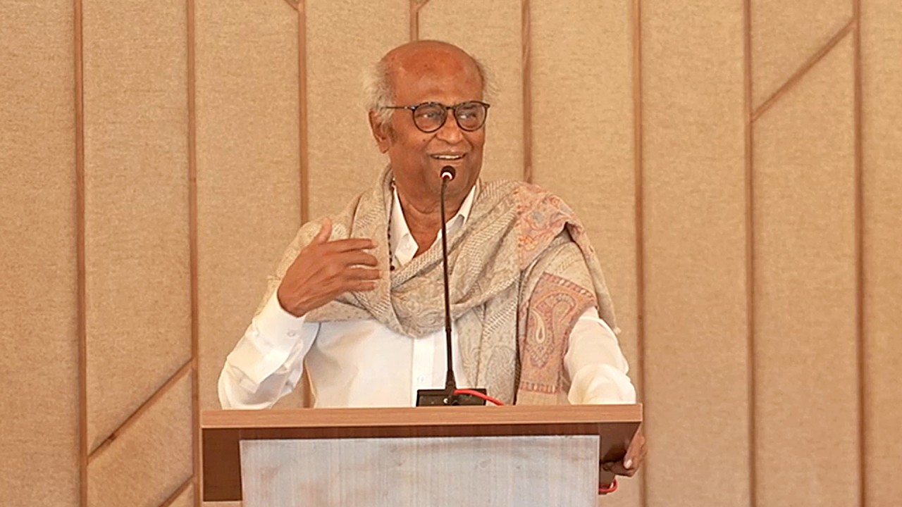 Superstar Rajinikanth Hilarious Jokes on Telugu Films at Green Park Resort Opening | News Buzz