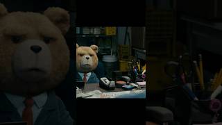 Теда принимают на работу #третийлишний #сериалы #медведь #кино #фильмы #shorts