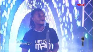 SEIJI BOY 'LOVER MAN' DANS ONE ACOUSTIC 3.0