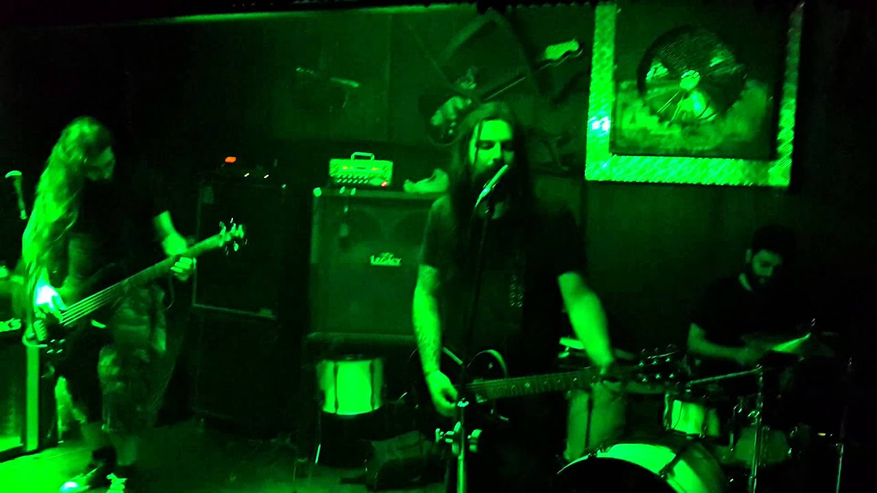 RAZOR @ Dorock Bar. Stone Temple Pilots-Plush cover 02 09 2014