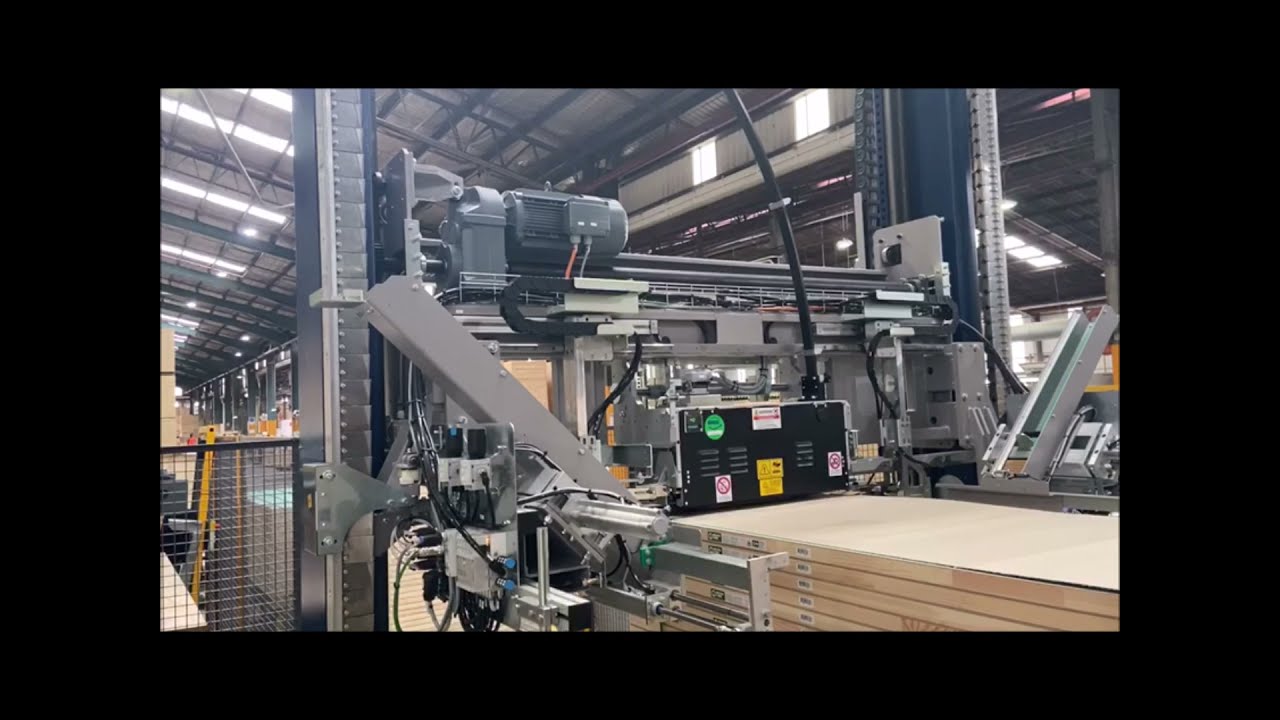 Strapping Solution with Edge Protection Application